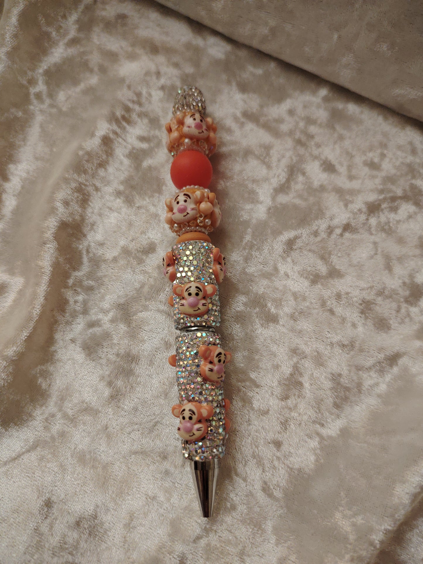 Stylo argenté pailleté